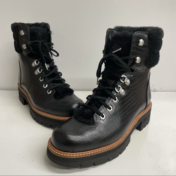 Clarks | Shoes | Clarks Orianna Hiker 